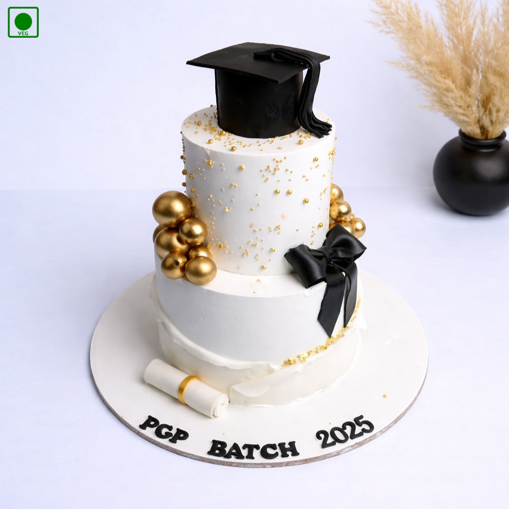 Elegant Graduation Cap Cake – Gurgaon & Delhi NCR | Cakofy