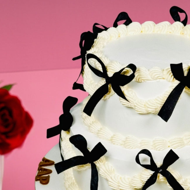 2 Tier Vintage Love Cake