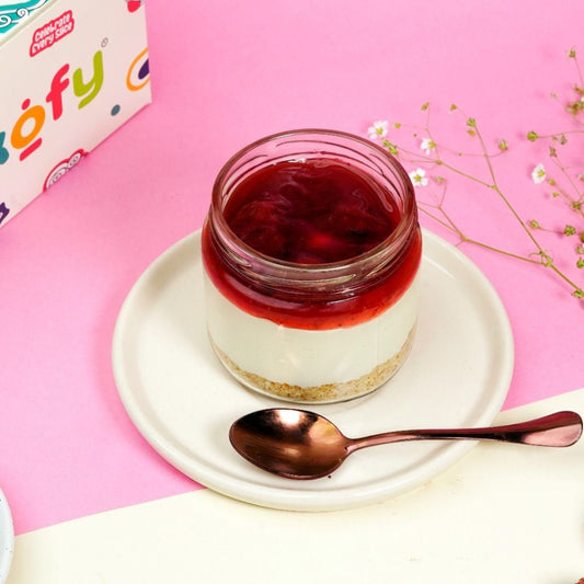 Strawberry Cheese Jar Cake