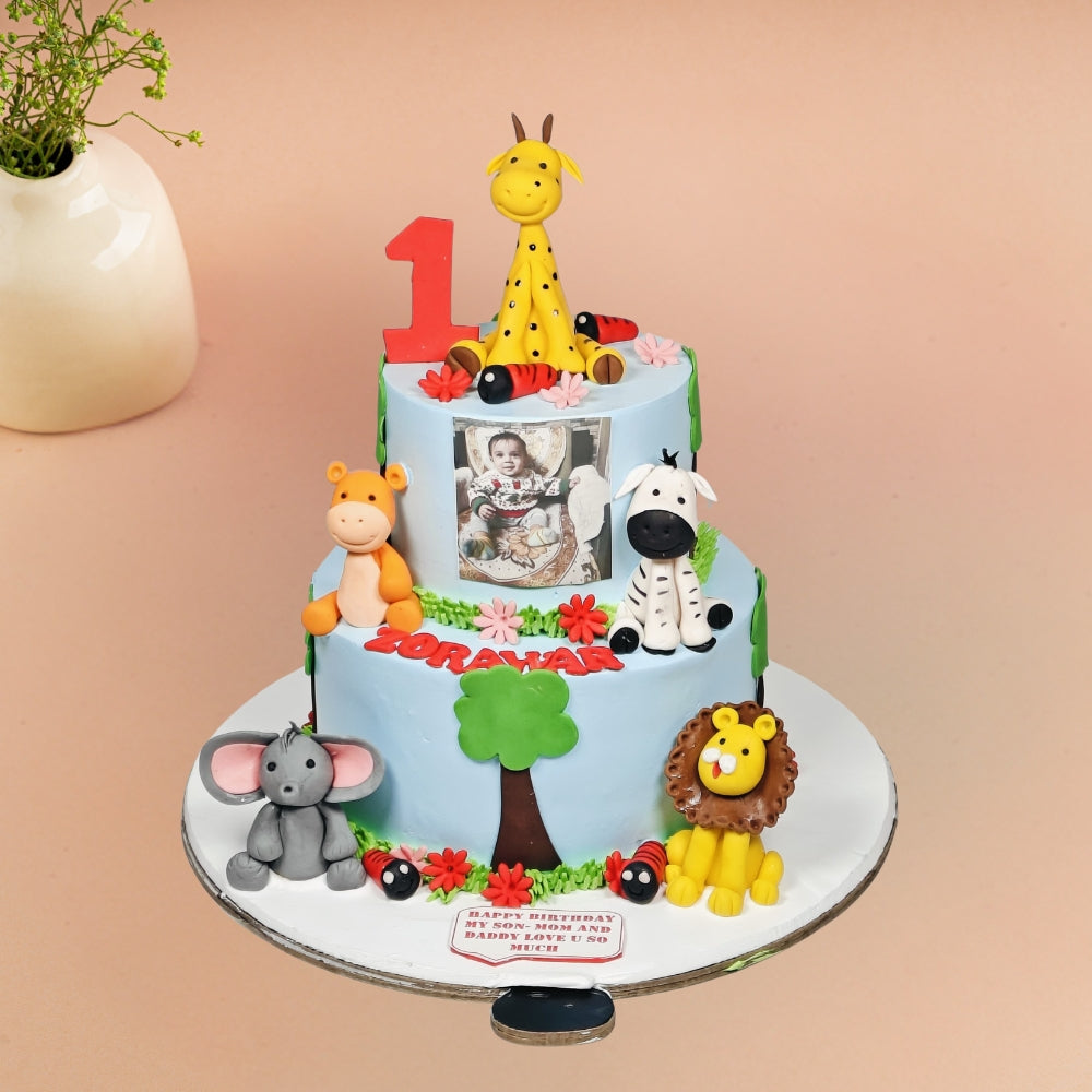 Giraffe Jungle Theme Cake