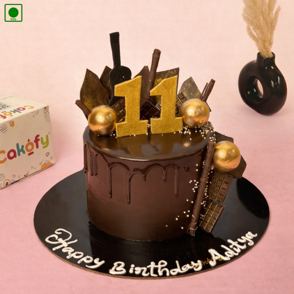 Gold Ball Chocolate Cake - Gurgaon & Delhi NCR | Cakofy