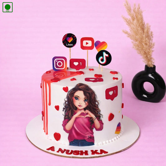 Social Media Queen Cake - Gurgaon & Delhi NCR | Cakofy