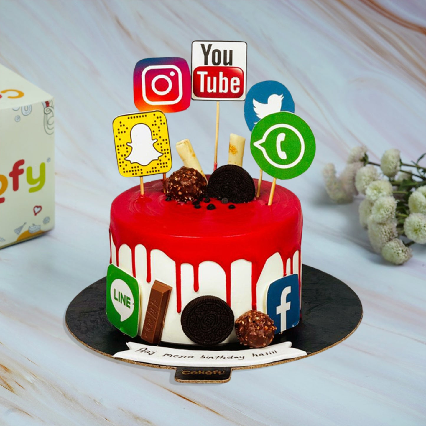 Social Media Lover Theme Birthday Cake - Gurgaon & Delhi NCR | Cakofy