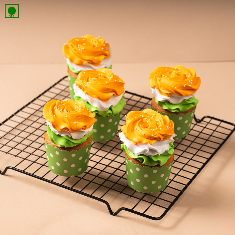 Tricolor Cup Cake - Pack of 6 – Gurgaon, Delhi & Noida